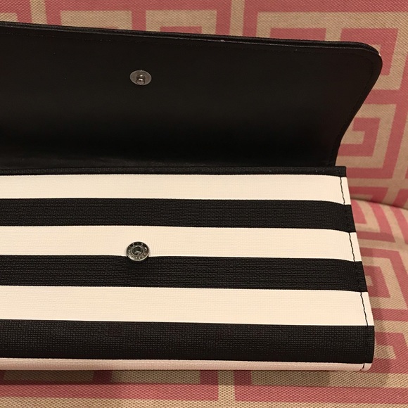 Slim Striped Wallet by Kut from the Kloth - Picture 2 of 7